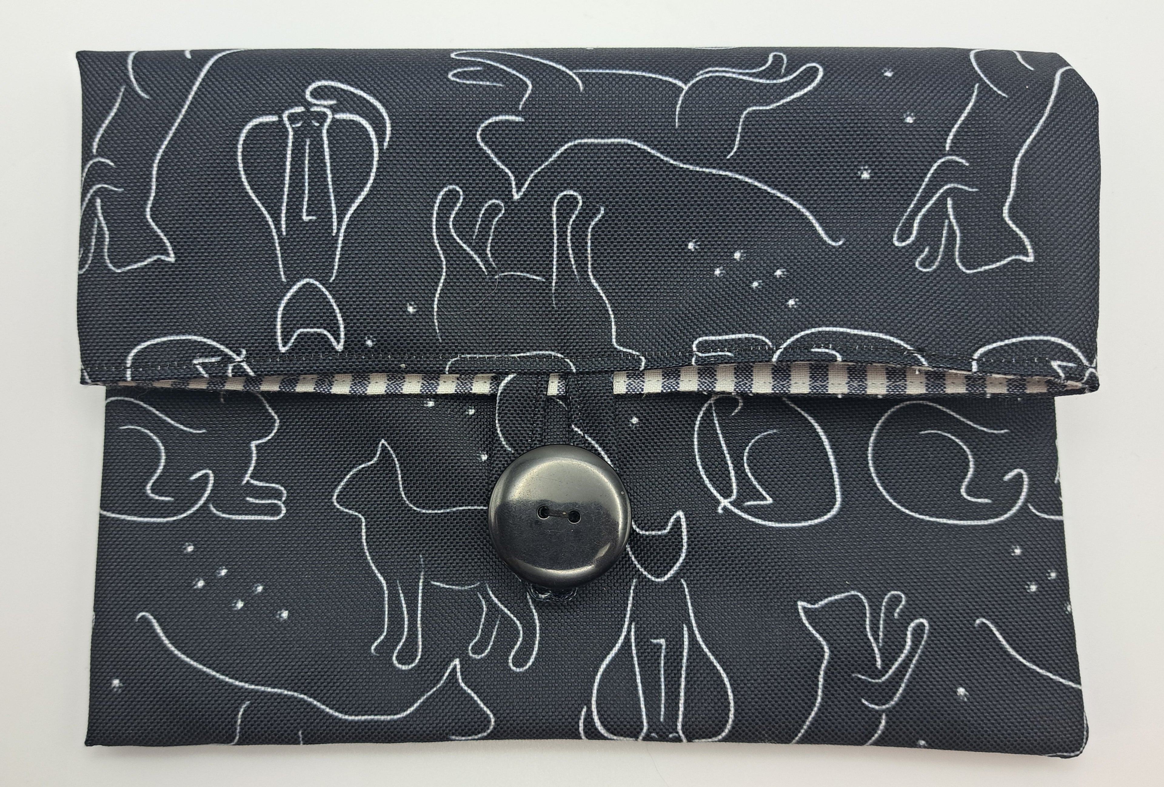 Cosmetic bag